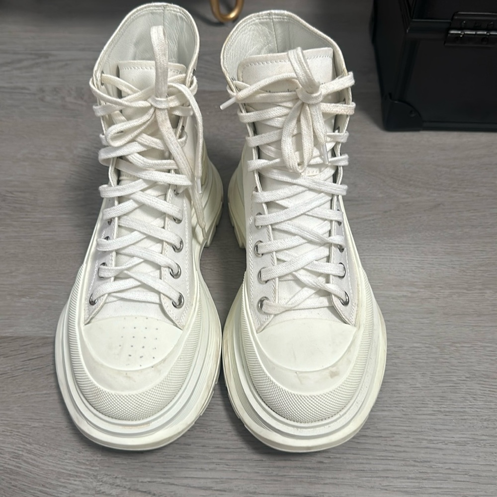 Alexander McQueen Tread Slick High Top Sneaker